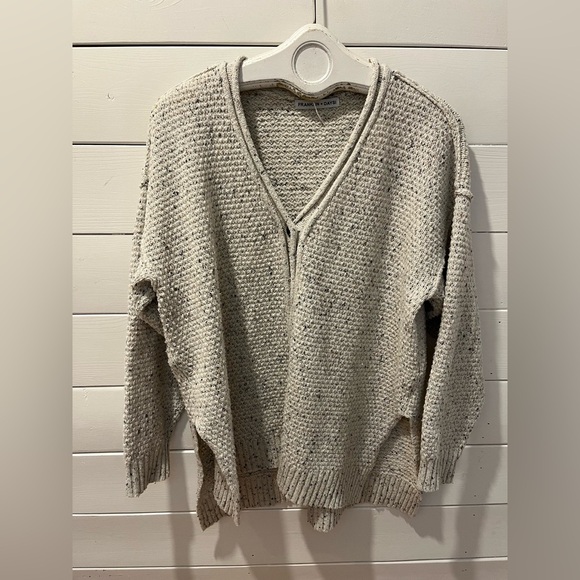 💛Cream Speckled Knit Cardigan – Franklin + Daysi – Size M💛 - Picture 1 of 9